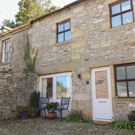 1 Walkers Barn Settle